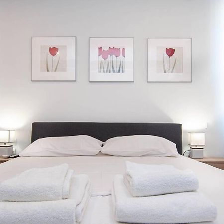 Cosy Studio For 2 People In The City Center Apartment Athena Bagian luar foto